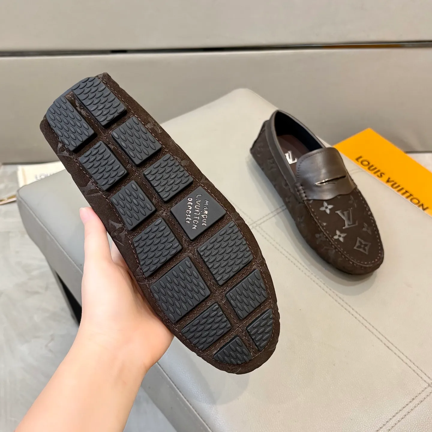 Factory price: 460💰LV men's beanie shoes 2025 official website synchronization <market top version> imported nubuck leather/embossed ➕ black cowhide original packaging. Size 38-45